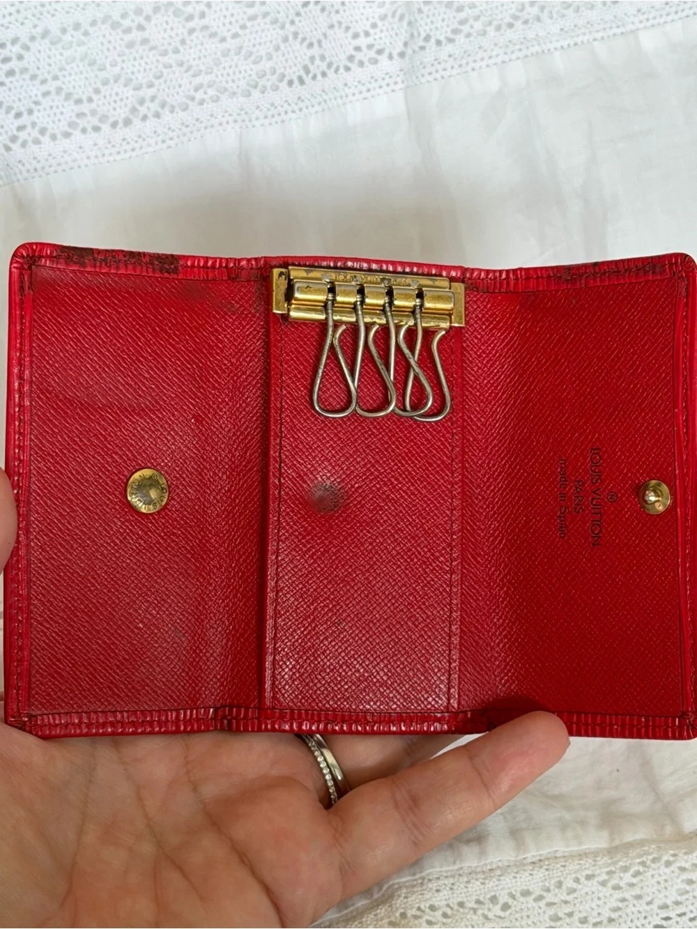 Louis Vuitton Women's Red Epi Key Wallet - Sleek Epi Leather Style